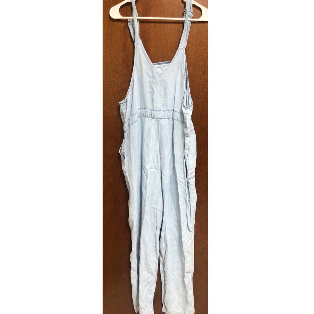 Billy T women’s Large Blue jumpsuit